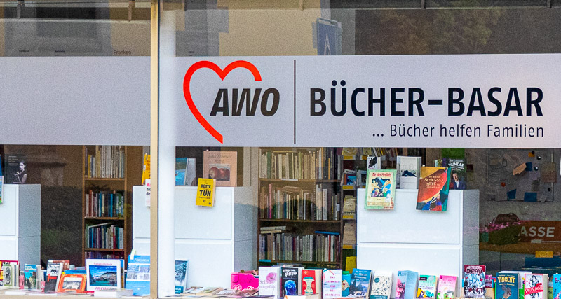 Außenansicht AWO Bücher-Basar. - AWO Forchheim